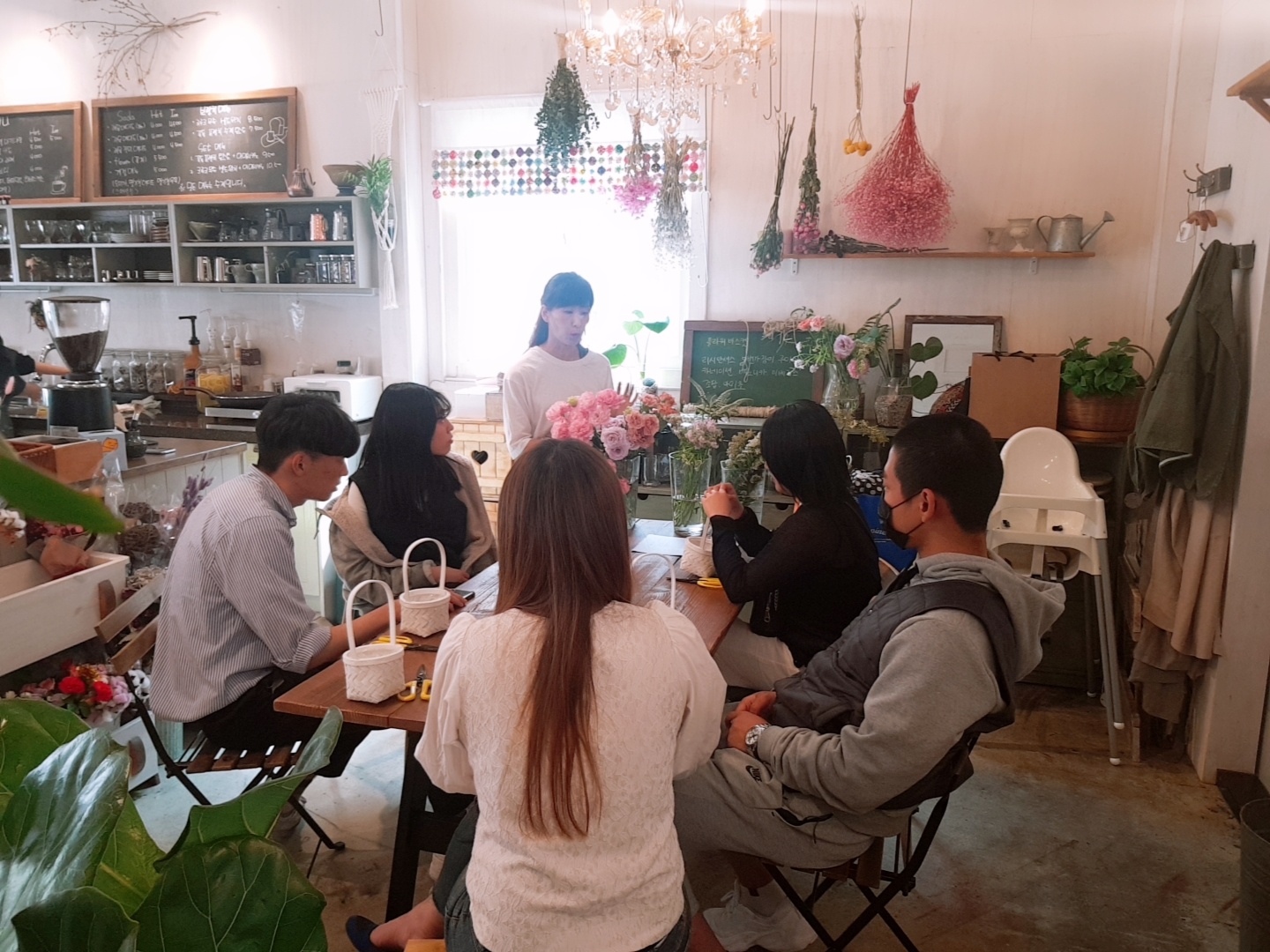 학교 밖 나다움 동아리 플로리스트 직업 체험